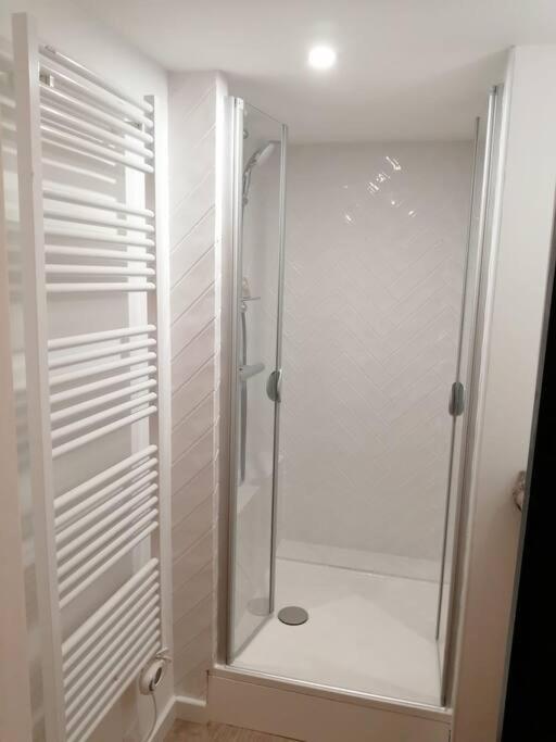Apartamento A 300 Metres De Paris 13, Superbe Deux Pieces Neuf Ivry-sur-Seine Exterior foto